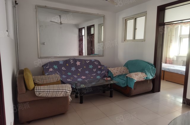 振兴路  !七中附近，云麓九里，锅炉厂，三室，停车方便