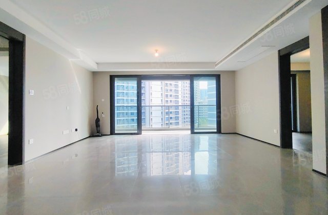 兴耀玉珊瑚4室2厅139.94㎡585万二手房图片