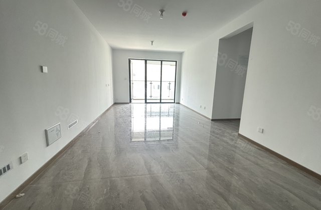 城市芳华 三室车储一实验  奥森  110 好楼层双阳台通透