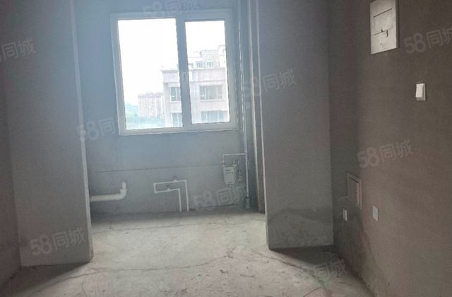 普兰庭北区3室2厅139㎡120万二手房图片
