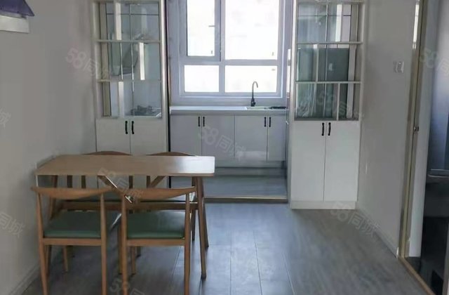 康德家园3室2厅138㎡88万二手房图片