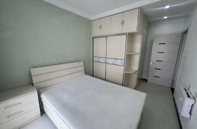 香江一期 西邻 电梯好楼层 全天采光 可做三室 水城雅居