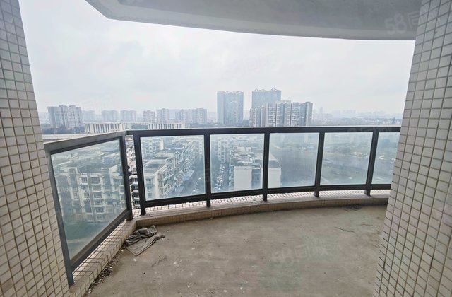 清水苑4室2厅169.15㎡236万二手房图片