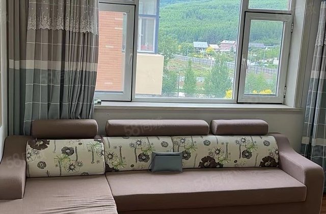 誉鹏北岸公馆7号2室1厅73.75㎡16万二手房图片