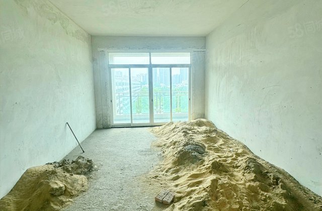 广场花苑3室2厅124.17㎡39万二手房图片