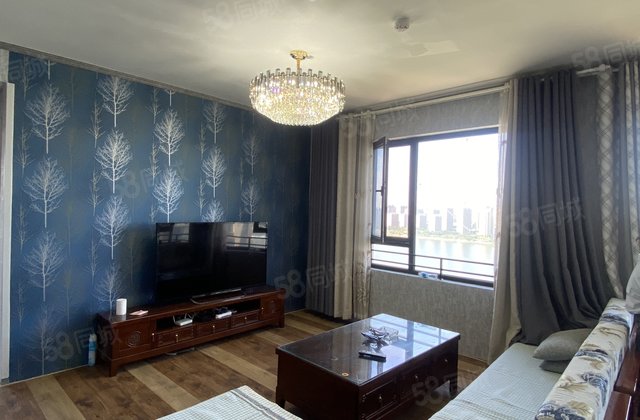 徒骇河观景房 百合新城 精装三室两厅 带车位 储藏室