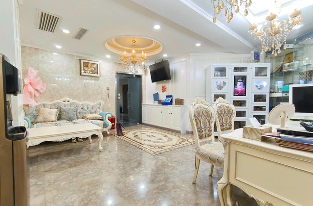 海星城市广场5室3厅267.45㎡299万二手房图片