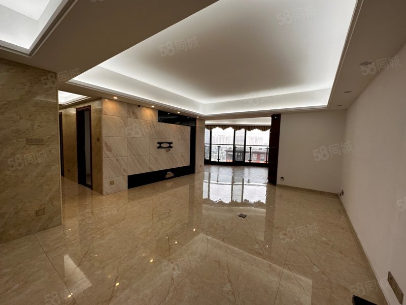 嘉和名苑中心区楼层188平方高档装修
