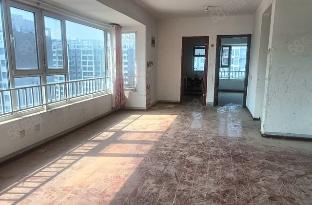 急售阿尔卡迪亚五期  电梯好楼层西边户  免大税  带大飘窗