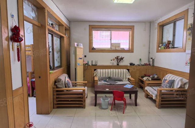 东昌东 多层一楼 正规三室 实验 华夏银行 大胡