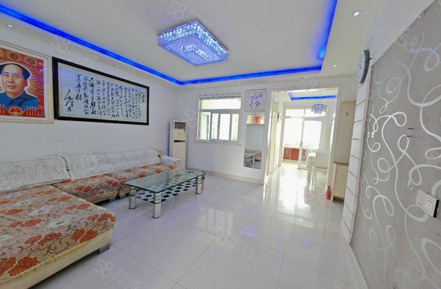 兴华路东路，电梯三室，单价七千，中间好楼层