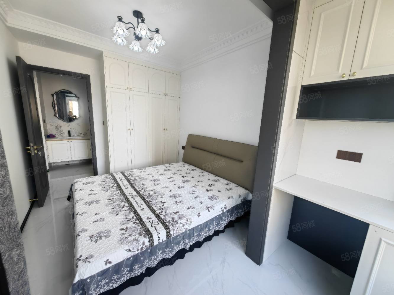 胜利嘉园3室2厅2卫124㎡南北85.8万