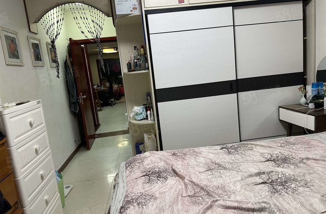 翡翠城 一楼带院 精装修 带车位储藏室 免大税随时看房