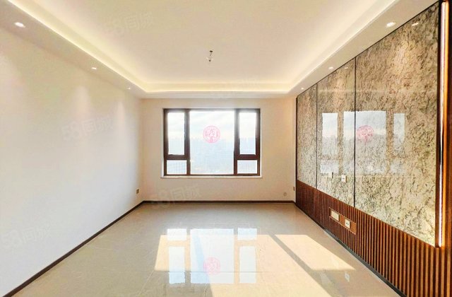 龙湖天璞3室1厅97㎡84万二手房图片