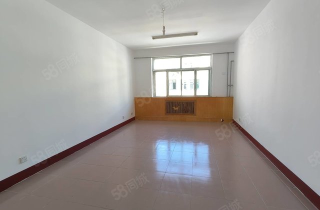 市中心东昌路！宝徕花园！单价5000多！三室朝阳！停车方便！