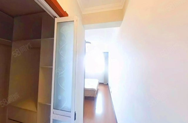 万晟爱琴海B区3室2厅125.38㎡82.8万二手房图片