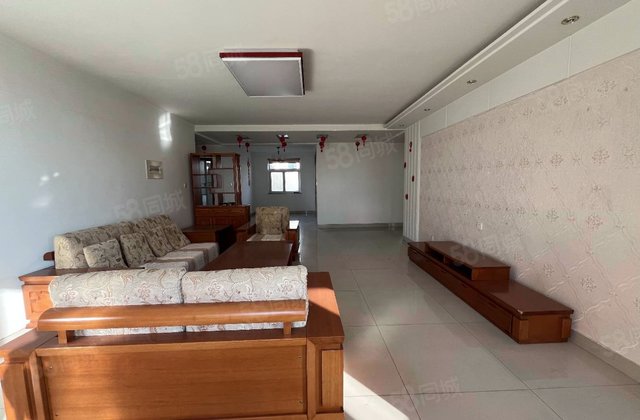 碧水龙庭3室2厅159㎡69.9万二手房图片