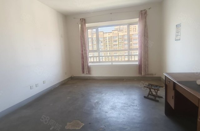 文轩 外国语 新东方龙湾 南北通透两室 送储藏室 看房子方便