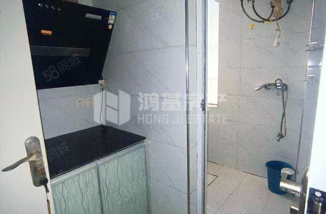 城发红谷十二庭3室2厅136.27㎡63万二手房图片