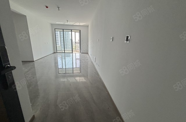 急售，城市芳华，一实验区政府，嘎嘎新房通透三室带储随时看中层