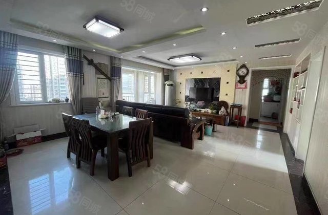 新东方龙湾小区 送车位免大税 文轩一中外国语附近