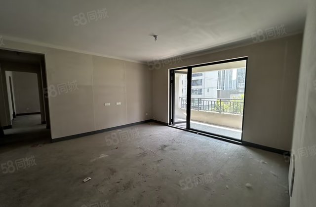 保利城4室2厅140㎡105万二手房图片