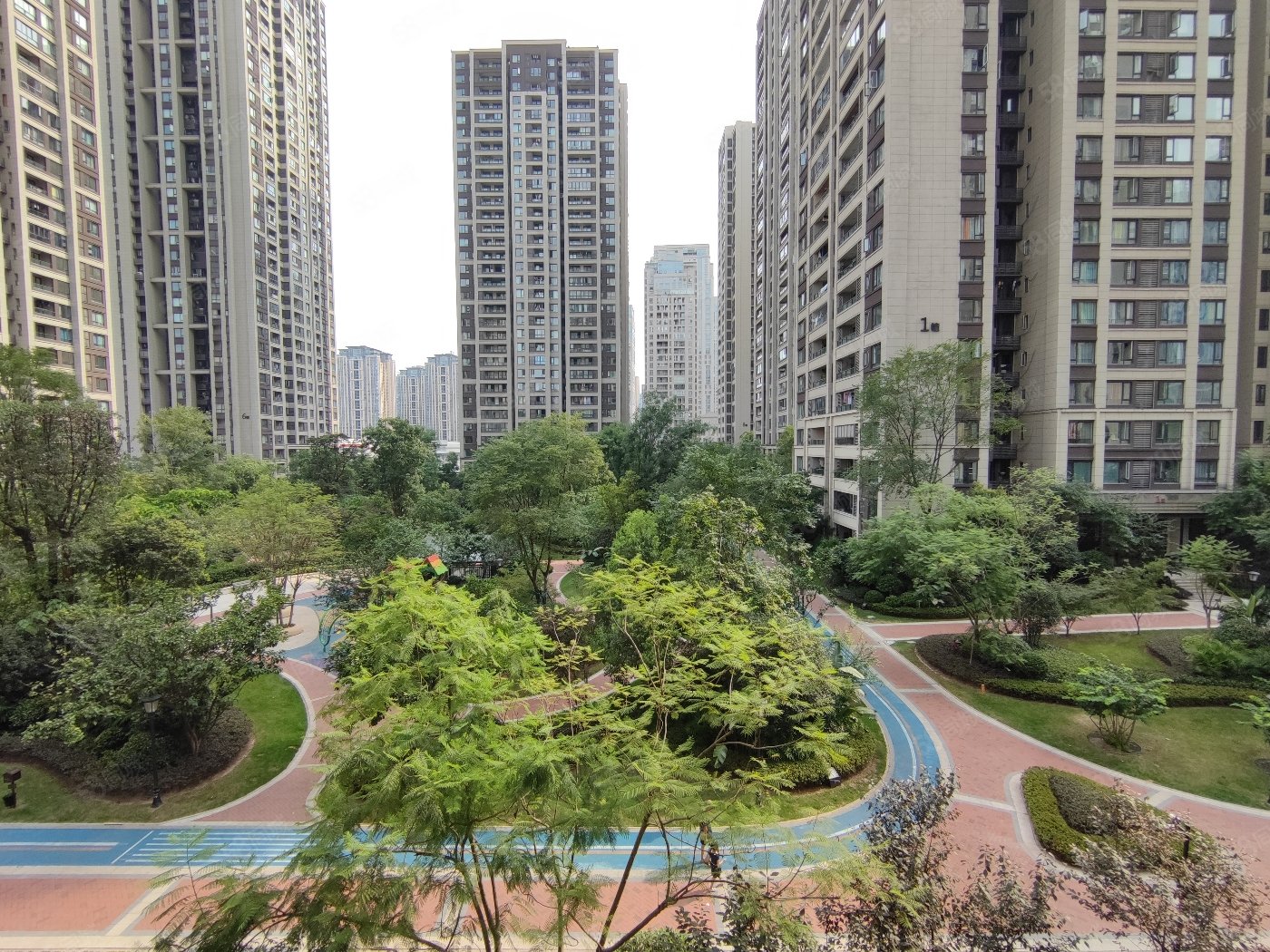 【10图】江北嘴 保利观澜三期四房225万,保利观澜(三期)-重庆58同城