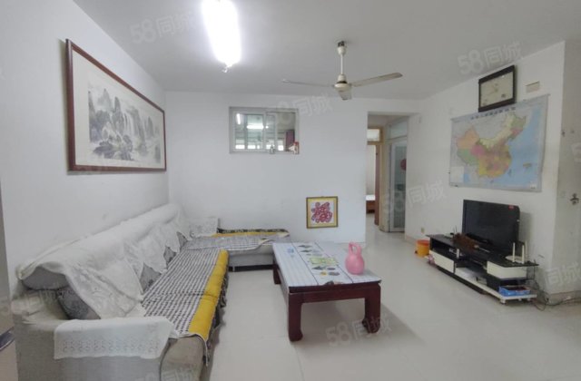 万达附近  中层  地暖  中华苑 几万入住