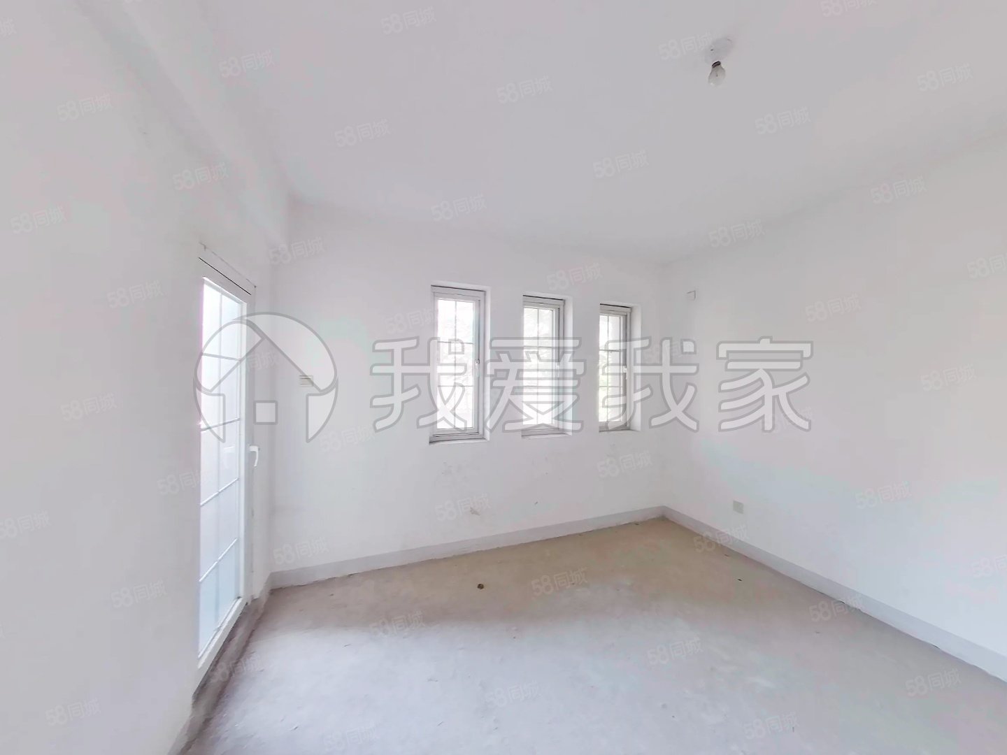 金科帕提歐(別墅)8室3廳5衛(wèi)339.65㎡南北690萬