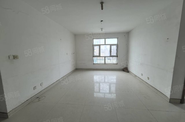 振兴路翠堤湾，电梯3室边户送车库，水岸花语，昌润莲城