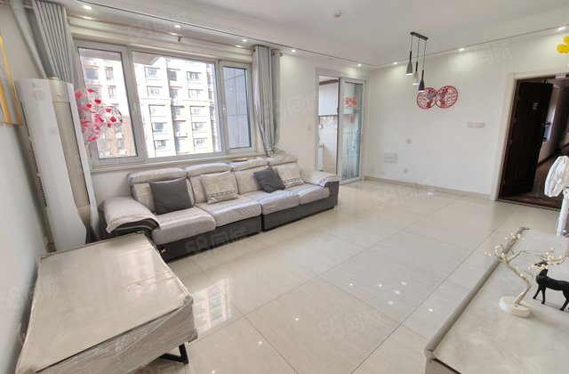 星光和园(东昌府) 双卫 次新小区 装修好 刚需小三居