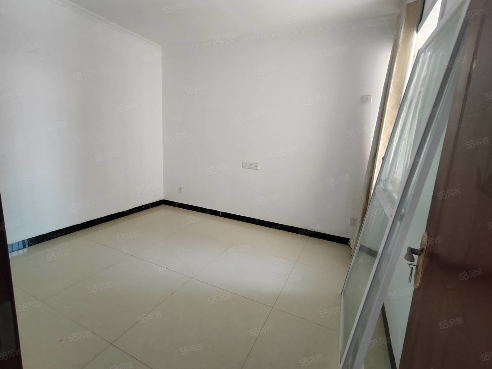 建投药都蓝湾2室2厅1卫90㎡南北42万