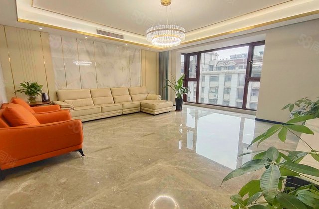 帝王国际4室2厅196.3㎡780万二手房图片