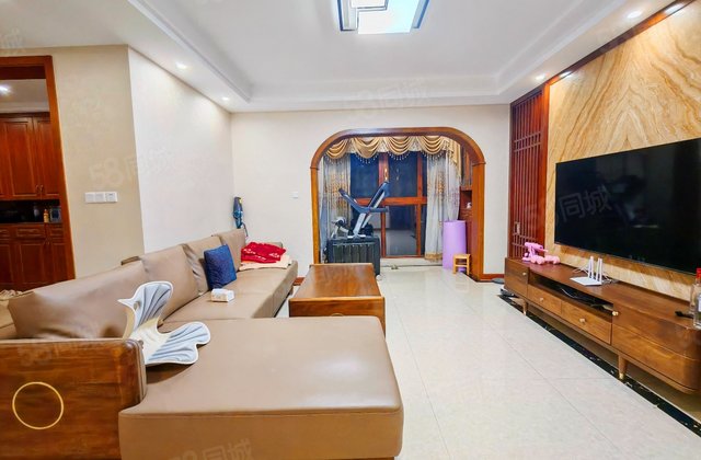 西岸翠景3室2厅125.3㎡150万二手房图片