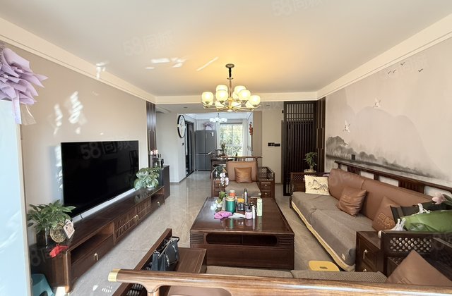 龙记檀府3室2厅136㎡95万二手房图片