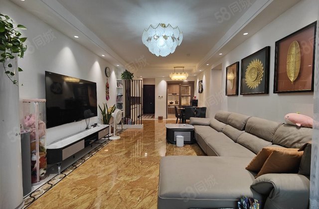 开发区东昌中学 国岳府精装三室两厅两卫  诚心出售