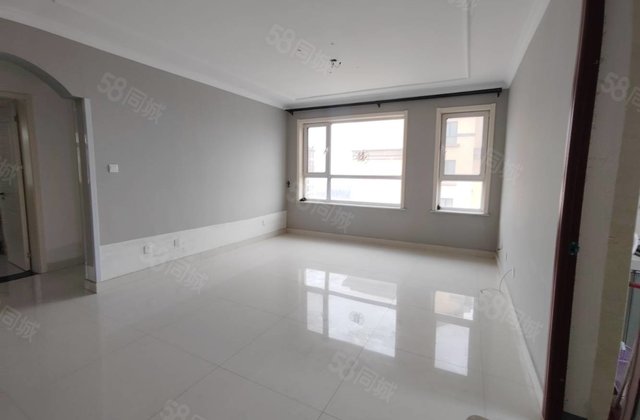 急售！江北水镇精装三室送车位储藏室免大税