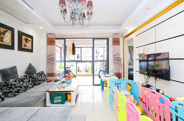 阳光城新界3室1厅81.76㎡159万二手房图片