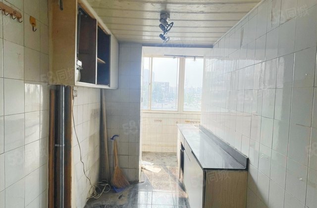 凤园里2室1厅57.13㎡105万二手房图片