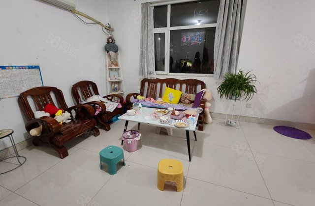 房东急售！急售！边户！可隔三！好楼层！万达！车站！方便看！