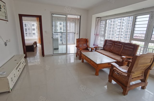 阿尔卡迪亚边户7楼 三室，送20平储免大税