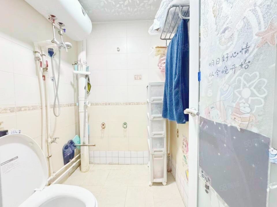 悅秀園2室1廳1衛(wèi)73.73㎡南北298萬