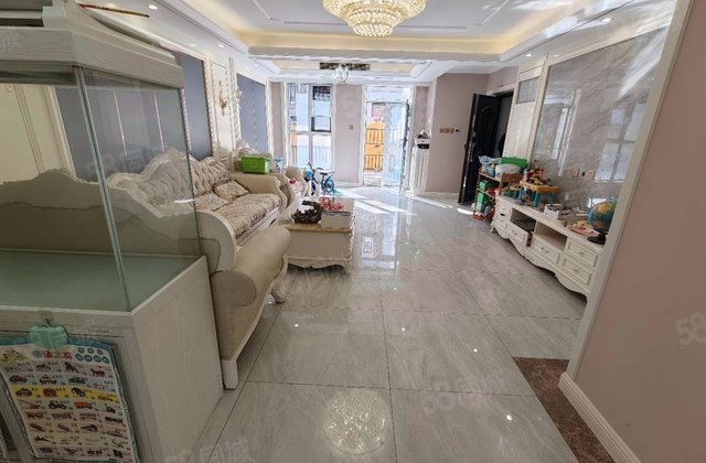 宏泰美树5室3厅224.81㎡179万二手房图片