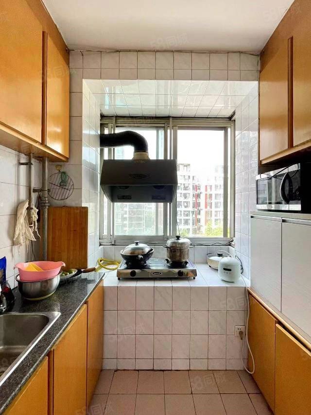 迎秋西里2室2廳1衛(wèi)84.24㎡南北58萬(wàn)