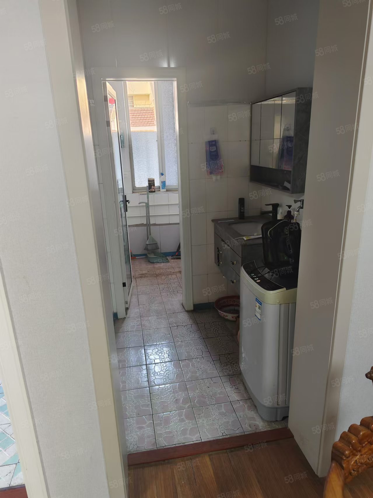 文帝街小区3室2厅1卫78㎡南28万