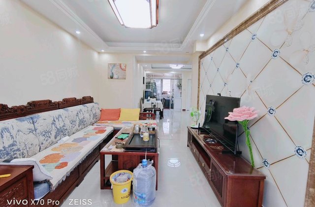 贵和福苑3室2厅96㎡35万二手房图片