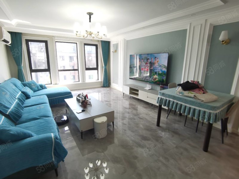 丽思花园1室1厅1卫89㎡南北65万