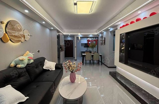 御湖世家3室2厅122㎡64万二手房图片