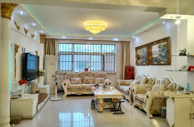 急售！急售!上东昌！嘉和公寓，中华御苑，精装三室停车方便！