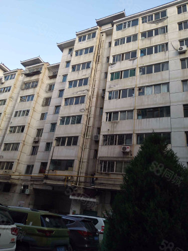 框架2楼 西关 安定门 宝龙苑正规2室2厅 可停车 有院子